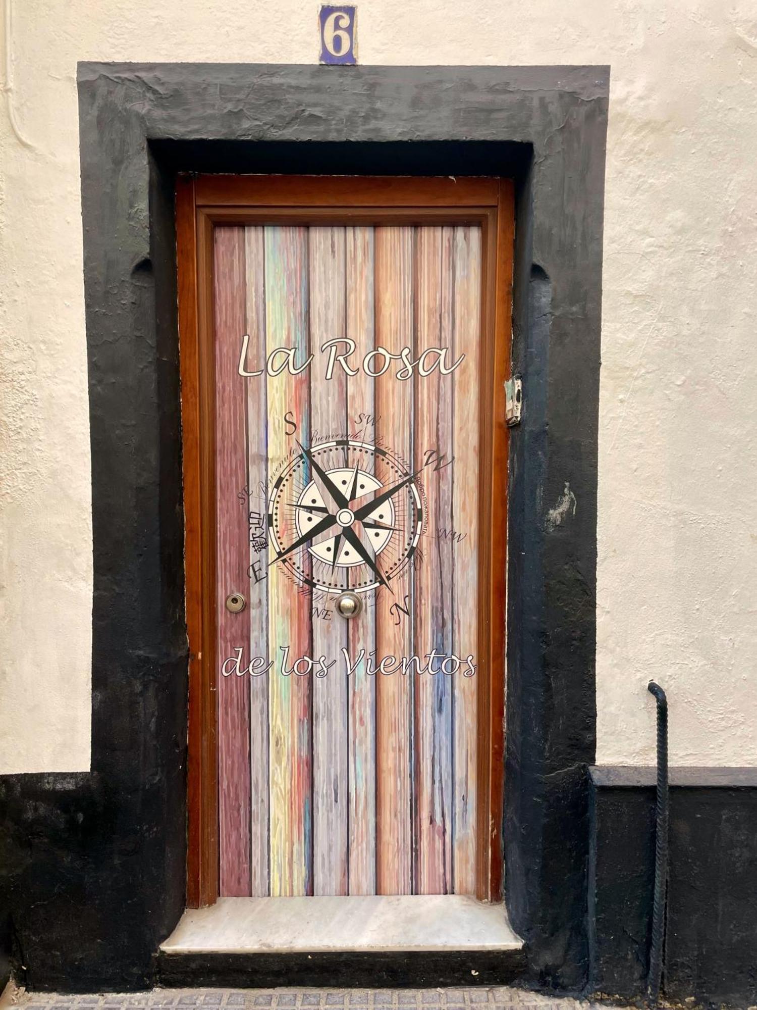 Hostal Rosa De Vientos *